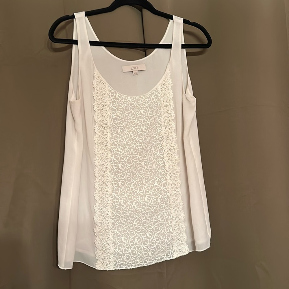 Ann Taylor LOFT Women's Medium Sleeveless Shell Blouse